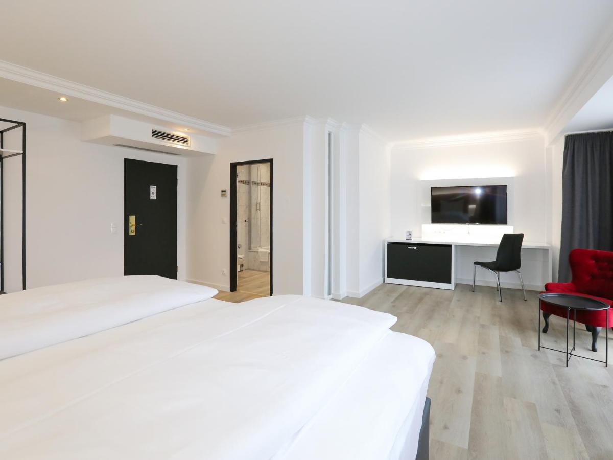 Dormero Hotel מירבוש מראה חיצוני תמונה