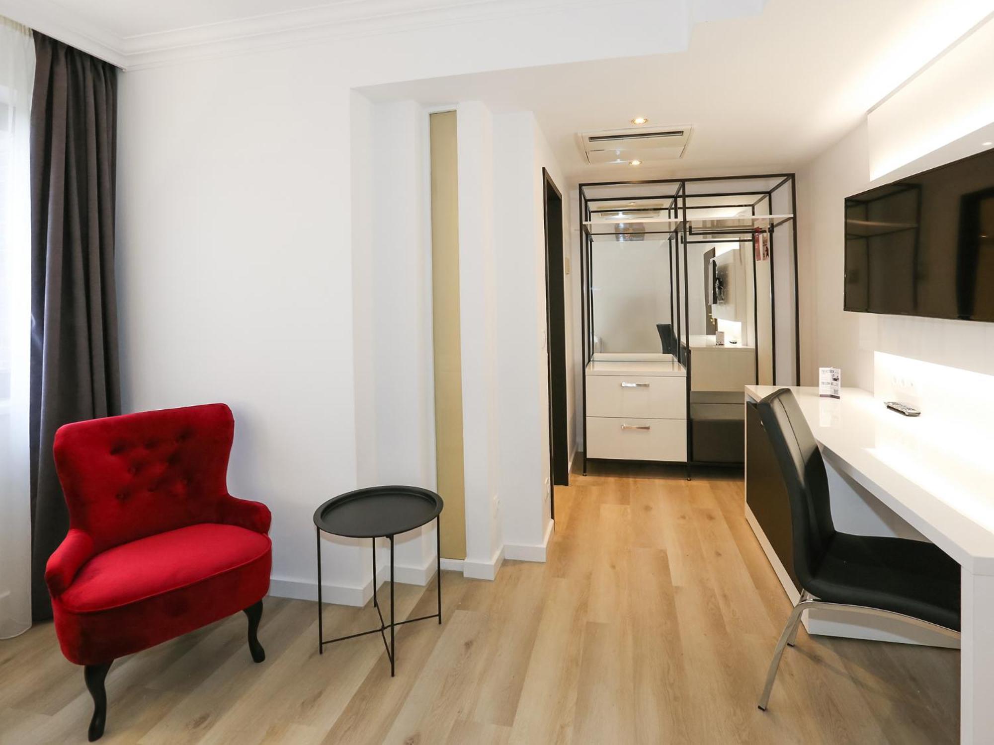 Dormero Hotel מירבוש מראה חיצוני תמונה